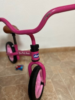 Bicicleta de impulso Chicco Pink Arrow