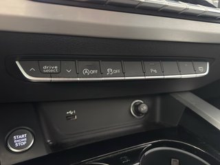 AUDI A5 SPORTBACK 45TFSI QUATTRO ULTRA BLACK LINE