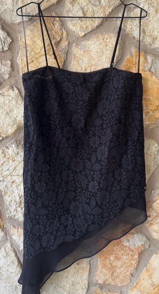 Top Zara encaje negro talla XS