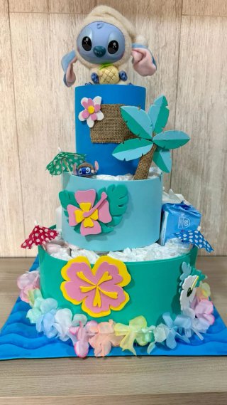 Tarta de pañales Stitch