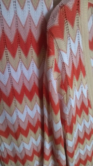 Conjunto pantalón y chaqueta larga punto fino.