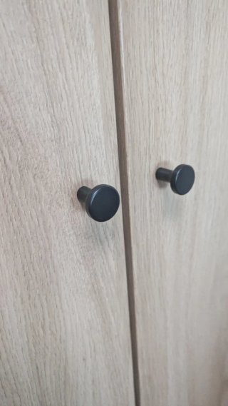 Armario VILHATTEN IKEA Roble 2 Puertas con Cajones