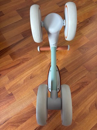 Bicicleta de equilibrio para bebé
