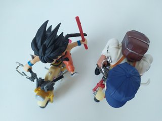 Figuras Son Goku y Maestro Roshi