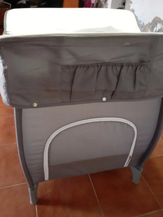 Berço portátil com trocador