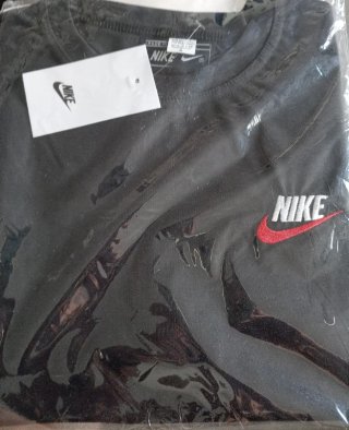 Camiseta Nike Negra