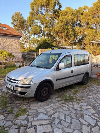Furgoneta Opel Combo