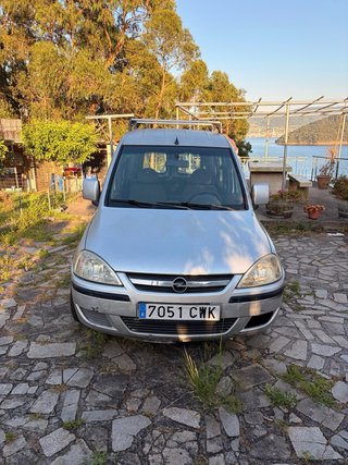 Furgoneta Opel Combo