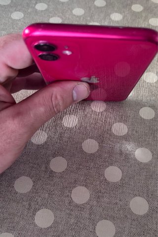 iPhone 11 64GB Rosso