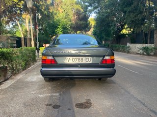 Mercedes-Benz 300 ce 24v 1990