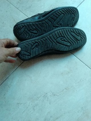 Scarpe eleganti nere da uomo