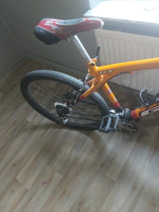 Bicicleta GT Montaña Competición