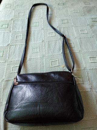 Lote 2 bolsos bandoleras pequeños negros