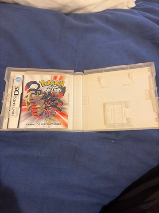 Caja Pokémon Platino Edición con manuales