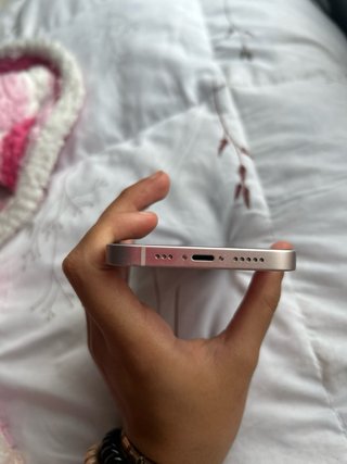 iPhone 13 Rosa
