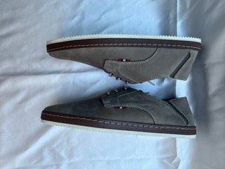 Scarpe uomo Excellent Quality Wear Grigio