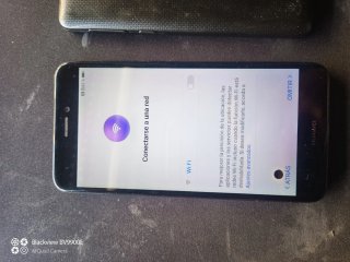 Lote 3 Móviles Huawei, BQ, Alcatel Negros