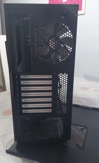 Caja PC Gamer Fractal Design