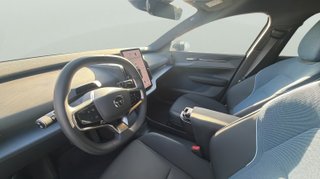 Volvo EX30 Single Motor Plus Auto 200 kW (272 CV)