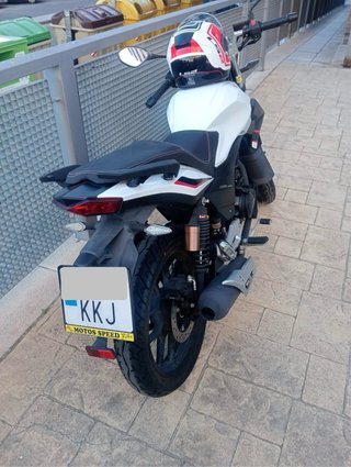 Rieju Estrada 125 Blanca