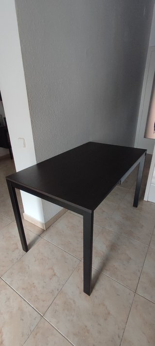 Mesa IKEA VANGSTA Negra/Marrón
