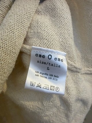 Camiseta Eseoese Beige