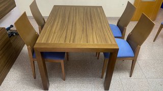 Mesa comedor y 6 sillas madera y azul