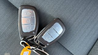 Hyundai Ioniq 1.6 GDI PHEV Klass DCT 104 kW (141 CV)