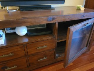 Mueble TV Banak Madera y Cristal
