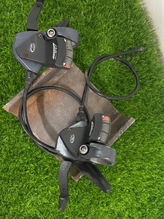 Pareja Mandos Shimano LX MTB