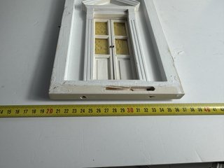Entrada puerta escenografía 1/18