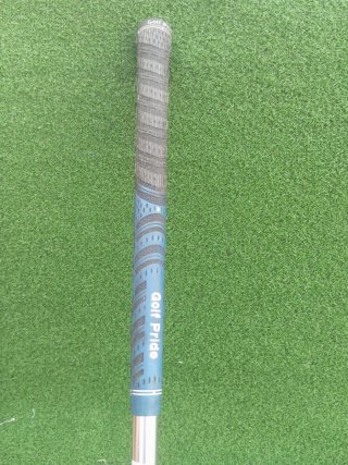 palo de golf Wedge Cleveland 588 Custom /52°