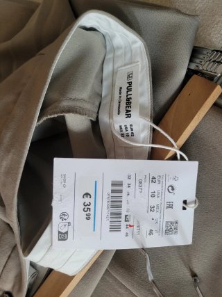 Pantalón Pull&Bear ancho gris