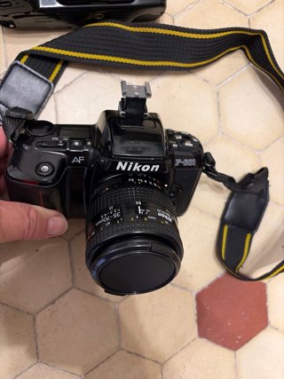 Lote 2 Cámaras Nikon F801 y F601 + Objetivos
