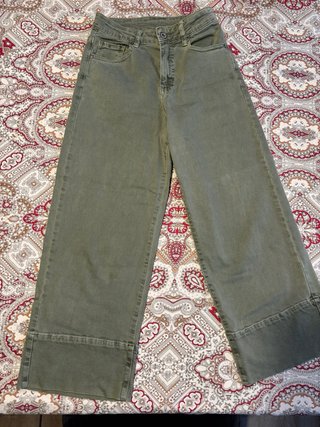 Pantalón vaquero niña verde