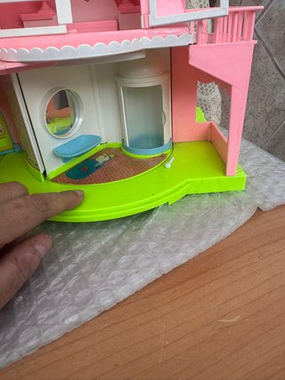 casa grande de pinypo o pin y pon , dos farola y