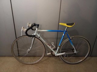 Bicicleta carretera clásica Peliser
