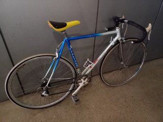 Bicicleta carretera clásica Peliser