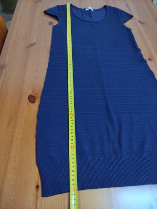 Vestito blu a maniche corte