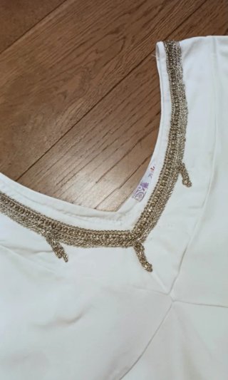 Maglia Zuiki con gioielli taglia S