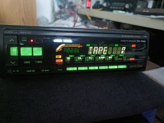 Alpine TDA-7566R Autoradio Vintage