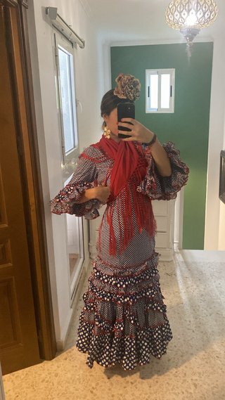 Traje de flamenca con volantes