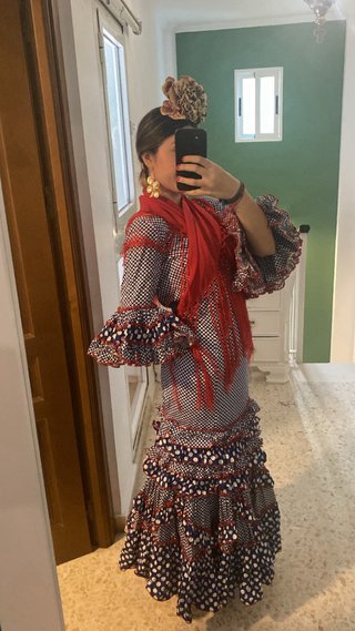 Traje de flamenca con volantes
