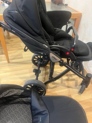 Passeggino nero SPORT per bambini