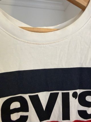 Camiseta Levi's Blanca sin Mangas