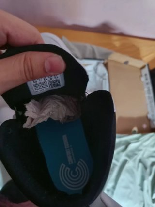Botas Converse Blancas y Negras nuevas