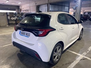 Toyota Yaris 1.5 120H Active Plus