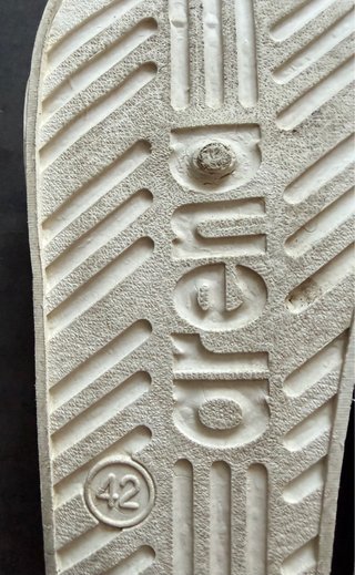 Chanclas vintage Arena