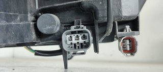 FARO IZQUIERDO TOYOTA RAV 4 *