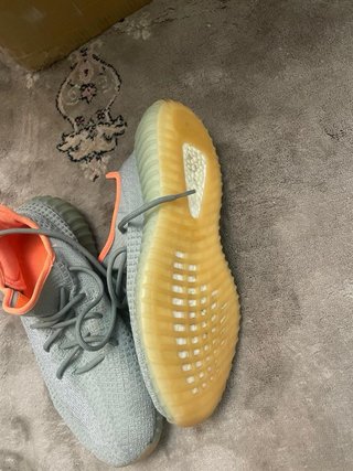 Adidas Yeezy Boost 350 V2